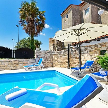 Lory Villa Sveti Lovreč Pazenatički Kültér fotó