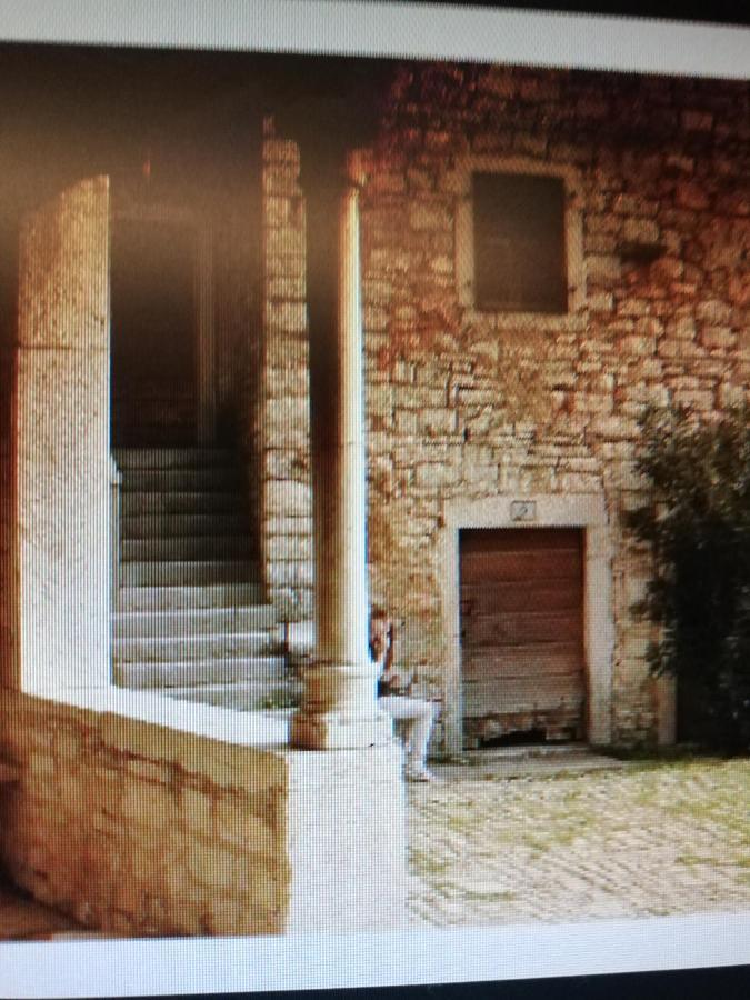 Lory Villa Sveti Lovreč Pazenatički Kültér fotó