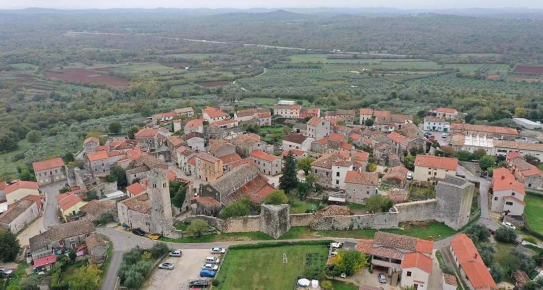 Lory Villa Sveti Lovreč Pazenatički Kültér fotó